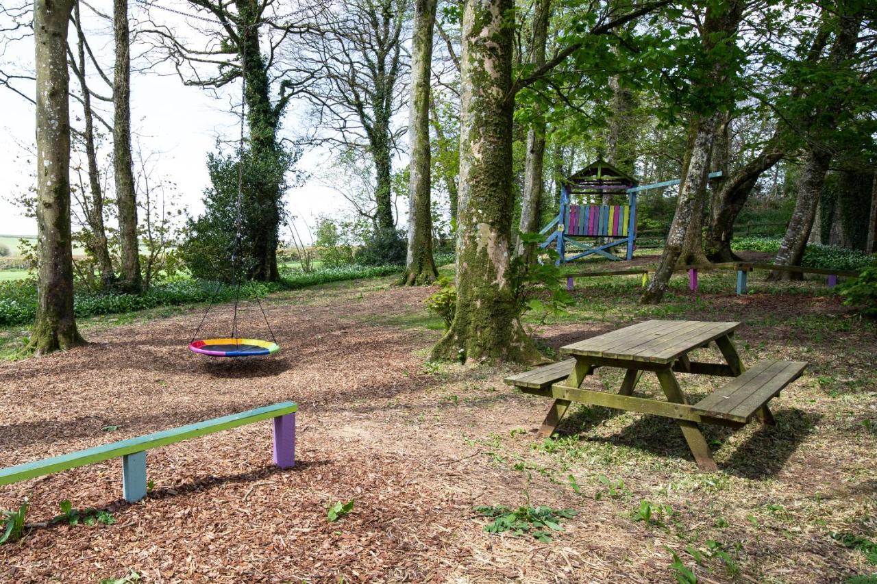 Cornish Holiday - 100 Hengar Manor ボドミン エクステリア 写真